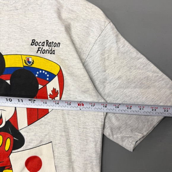 Vintage Mickey Mouse T-Shirt Grey Boca Raton Florida International Flag Medium - Picture 6 of 7